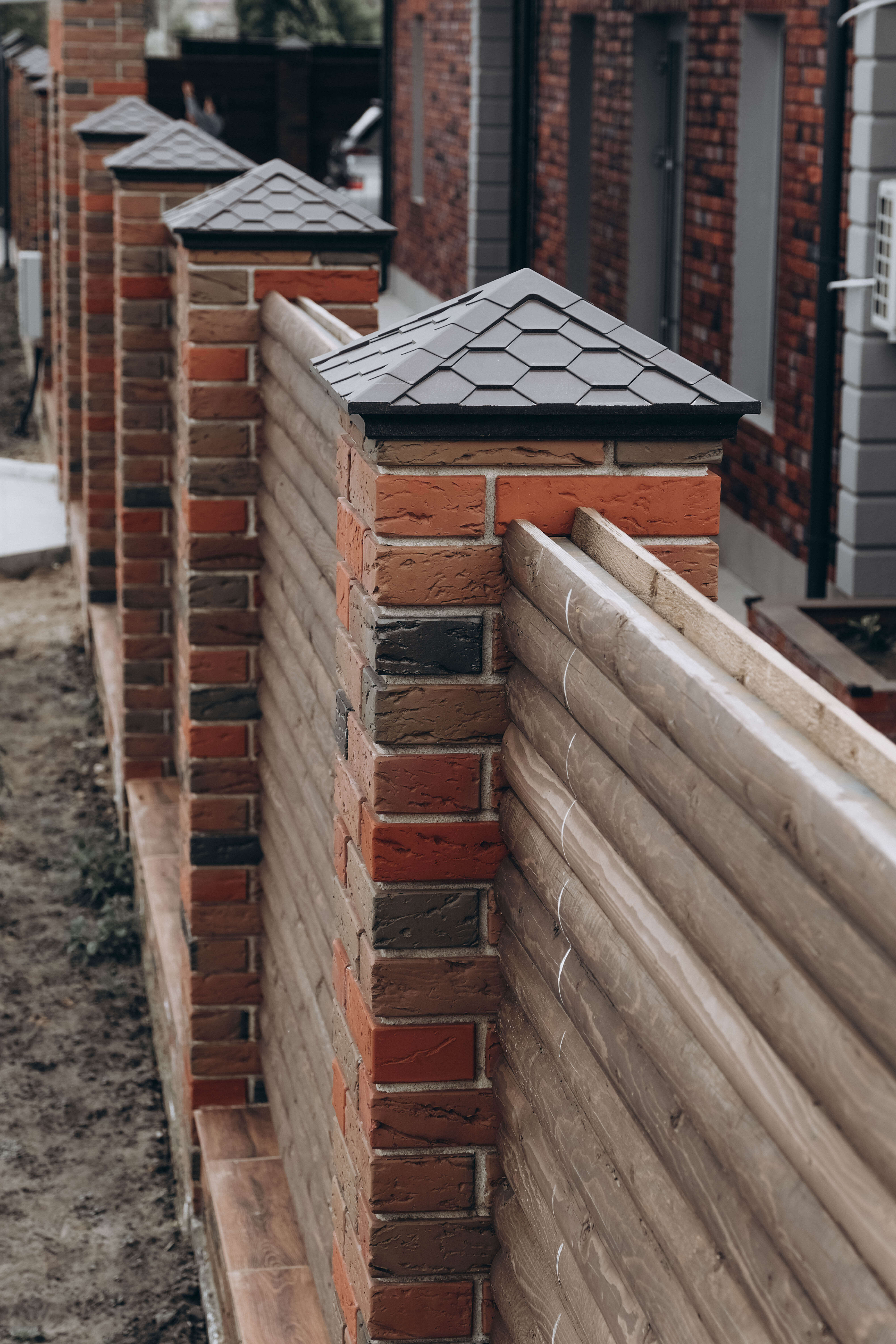 Колпак Zking Эверест Коричневый на столб 1.5х1.5 кирпича (390х390мм) в Махачкале фото