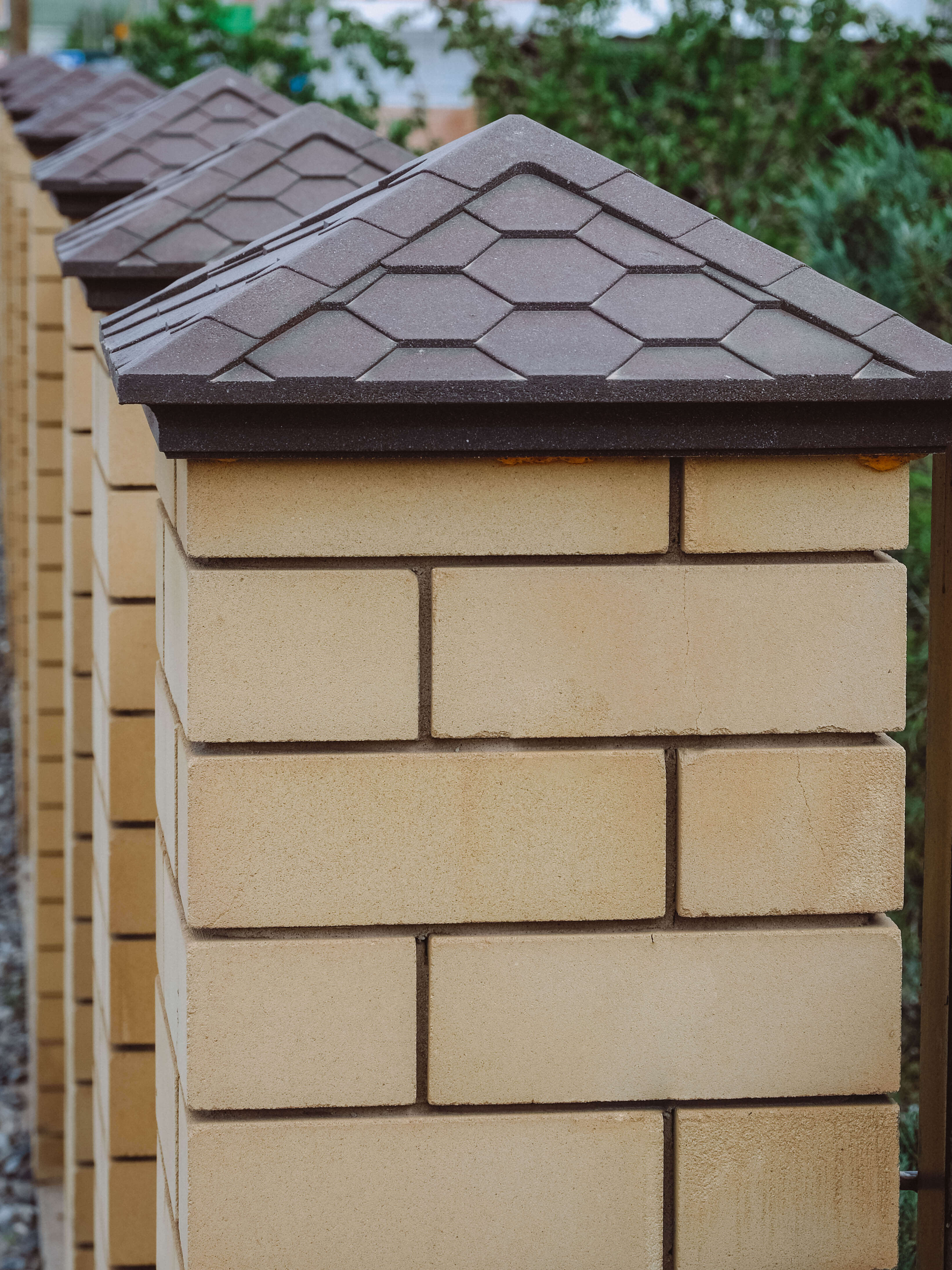 Колпак Zking Эверест Коричневый на столб 1.5х1.5 кирпича (390х390мм) в Махачкале фото